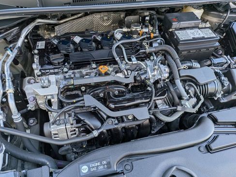 Used 2024 Toyota Corolla LE FWD image 28