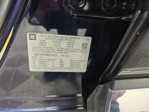 Used 2021 Buick Envision Essence w/ Technology Package I AWD/4WD image 11