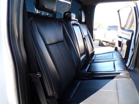 Used 2020 Ford F350 Lariat w/ Lariat Ultimate Package image 6