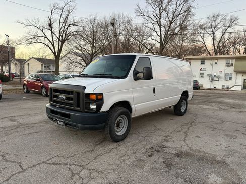 Used 2008 Ford E-350 and Econoline 350 Super Duty image 3
