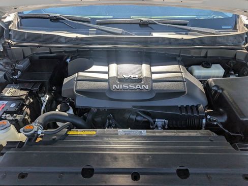 Used 2018 Nissan Titan PRO-4X w/ Pro-4x Convenience Package image 22