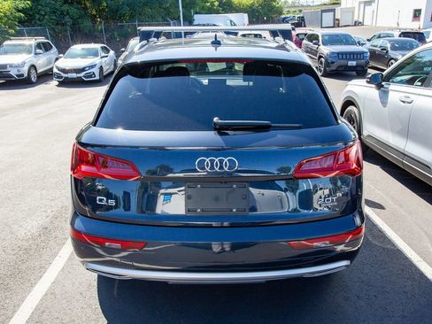 Used 2018 Audi Q5 2.0T Premium Plus w/ Premium Plus Package AWD/4WD image 4