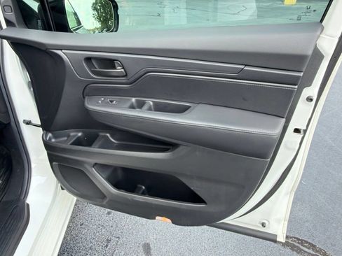 Used 2025 Honda Odyssey Sport-L image 32