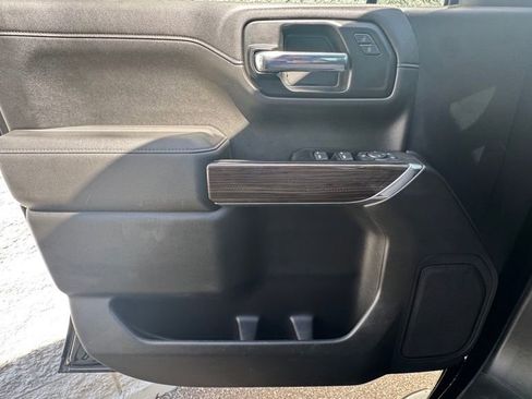 Used 2021 Chevrolet Silverado 1500 RST image 24