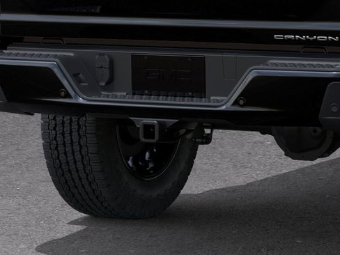 New 2026 GMC Canyon Denali AWD/4WD image 14