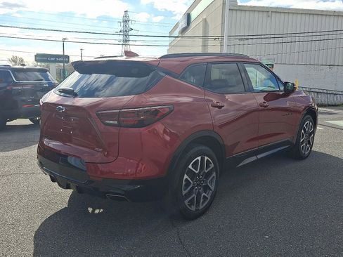 Used 2023 Chevrolet Blazer RS w/ Enhanced Convenience Package image 4