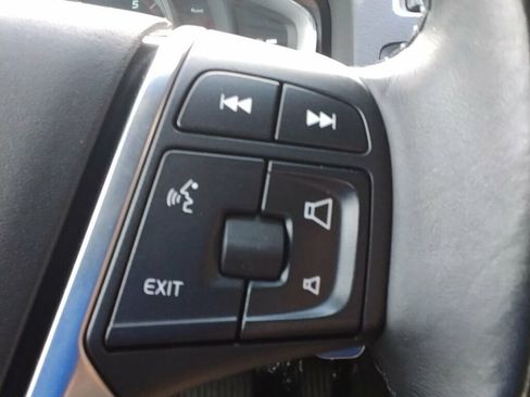 Used 2015 Volvo V60 T5 Platinum image 15