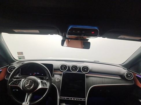Used 2025 Mercedes-Benz C 300 Sedan image 12