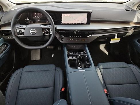 New 2025 Nissan Murano Platinum w/ Cargo Package image 10