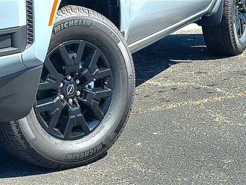 New 2026 Nissan Frontier SV w/ Tow Package AWD/4WD image 3