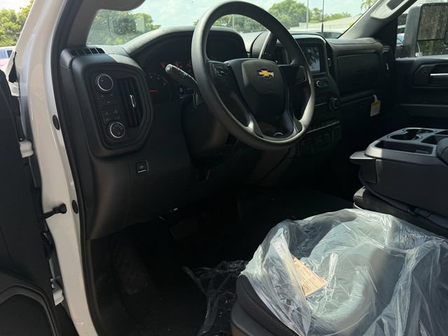 New 2026 Chevrolet Silverado 2500 Custom w/ Custom Value Package AWD/4WD image 13