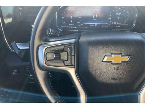 Used 2024 Chevrolet Silverado 2500 LTZ AWD/4WD image 20