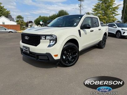 New 2025 Ford Maverick XLT w/ XLT Luxury Package