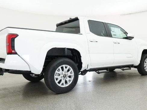 New 2026 Toyota Tacoma SR5 image 25