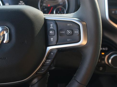 Used 2025 RAM 1500 Big Horn AWD/4WD image 18