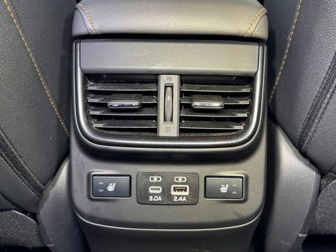 Used 2025 Subaru Outback Wilderness AWD/4WD image 46