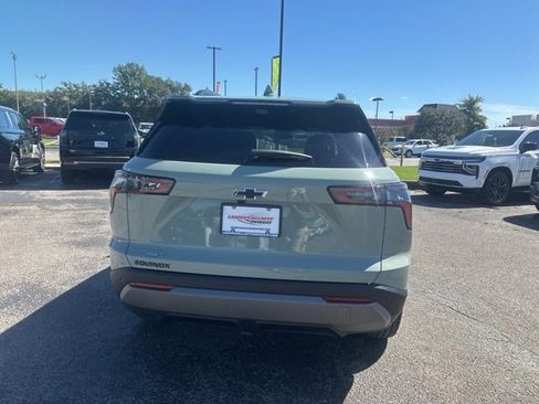 New 2026 Chevrolet Equinox LT w/ Convenience Package II image 4