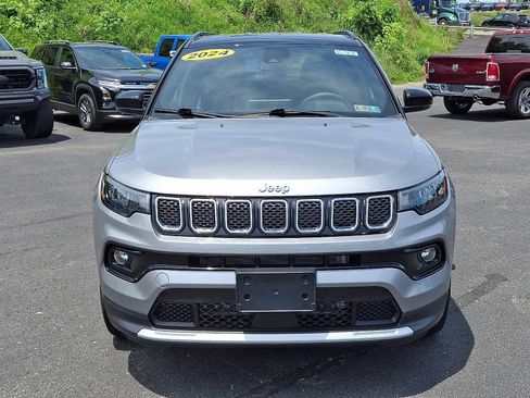 Used 2024 Jeep Compass Limited AWD/4WD image 2