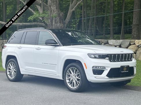 Used 2025 Jeep Grand Cherokee Summit w/ Luxury Tech Group V AWD/4WD image 1