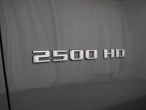 Used 2025 Chevrolet Silverado 2500 Custom w/ Z71 Off-Road Package AWD/4WD image 7