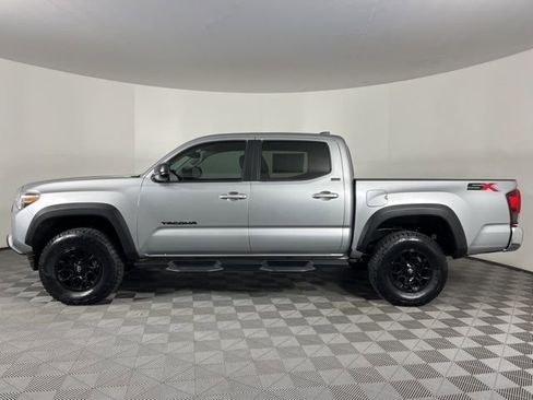 Used 2023 Toyota Tacoma SR5 image 6
