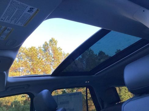 New 2025 Ford Expedition Active image 87