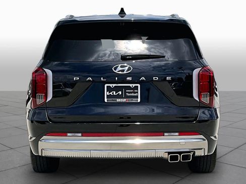 Used 2024 Hyundai Palisade Calligraphy FWD image 5