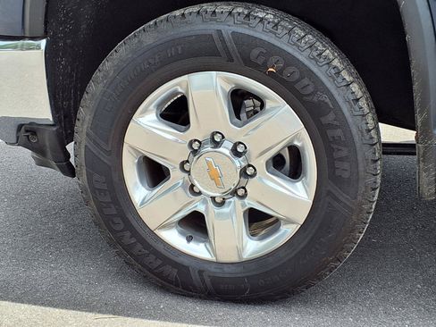 Certified 2023 Chevrolet Silverado 2500 LTZ w/ LTZ Plus Package AWD/4WD image 28