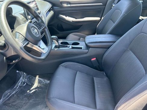 Used 2022 Nissan Altima 2.5 SV FWD image 24