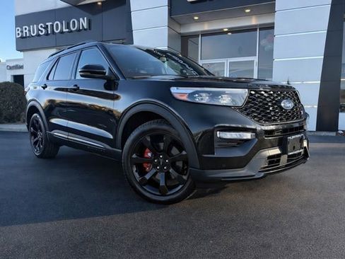 Used 2022 Ford Explorer ST w/ Equipment Group 401A image 3