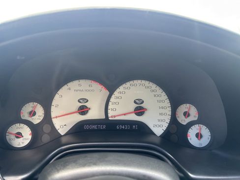 Used 2002 Chevrolet Corvette Convertible w/ Preferred Equipment Group2 image 27