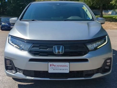 Used 2025 Honda Odyssey EX-L image 8