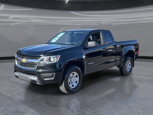Used 2020 Chevrolet Colorado W/T w/ WT Convenience Package RWD image 1