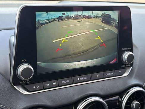 Used 2021 Nissan Sentra SV image 16