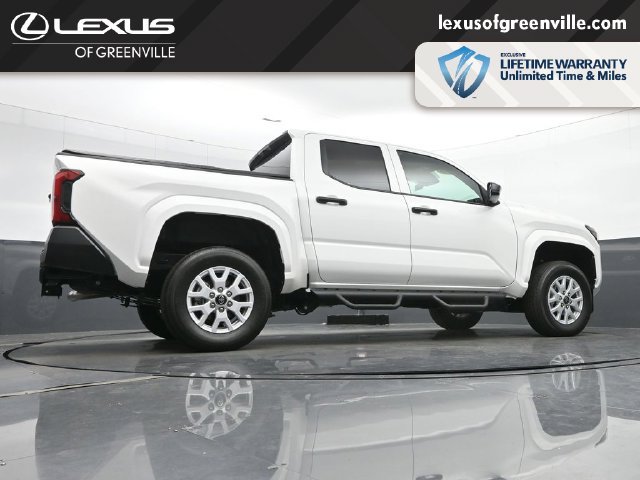 Used 2025 Toyota Tacoma SR AWD/4WD image 39