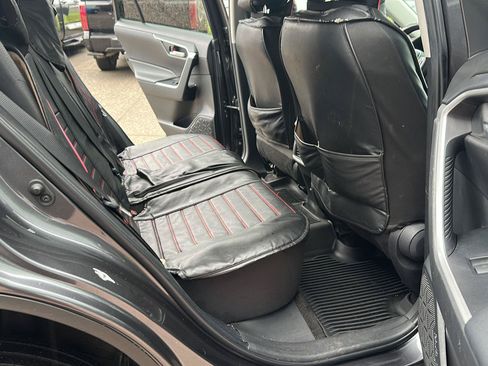 Used 2023 Toyota RAV4 XLE w/ Convenience Package AWD/4WD image 12