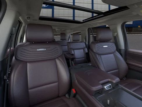 New 2026 Ford Expedition Max Platinum image 10