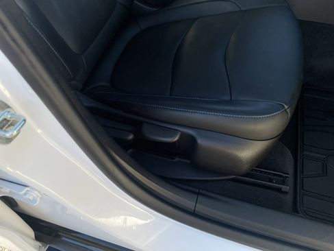 Used 2017 Chevrolet Volt Premier w/ Driver Confidence II Package image 48