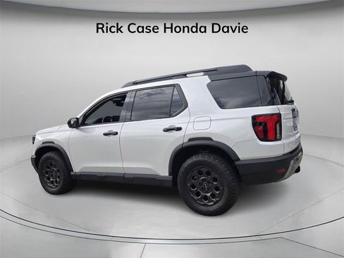 Used 2026 Honda Passport TrailSport Elite image 7