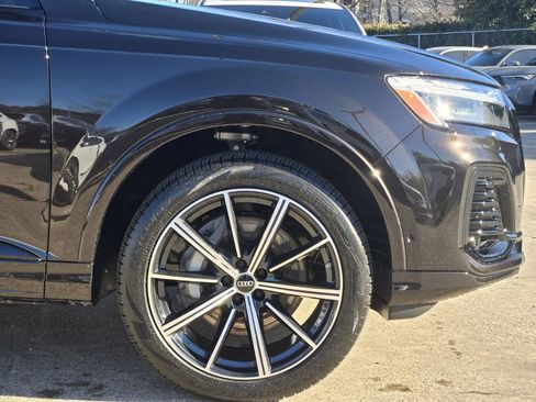 Certified 2025 Audi Q7 2.0T Premium Plus w/ Premium Plus Package image 11