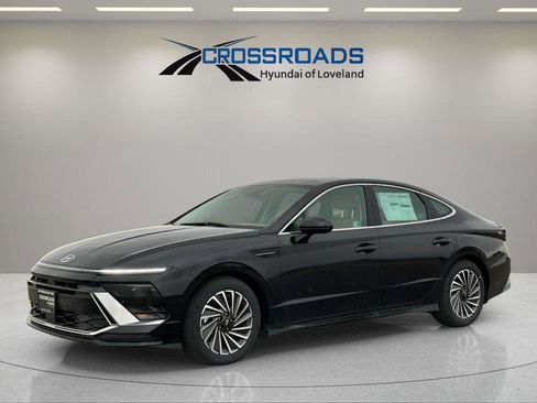 New 2025 Hyundai Sonata Limited image 1