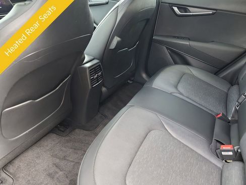 Certified 2023 Kia Niro Wave w/ Wave Preserve Package image 16