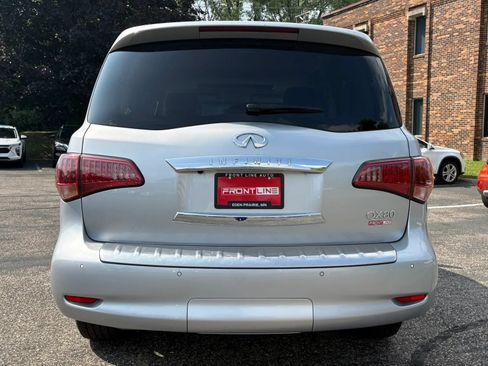 Used 2016 INFINITI QX80 4WD w/ Deluxe Technology Package image 10
