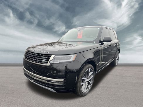 Certified 2025 Land Rover Range Rover SE image 1