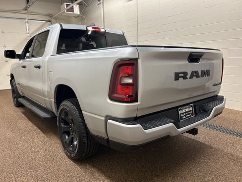 New 2026 RAM 1500 Express AWD/4WD image 7