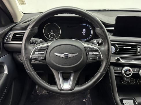 Used 2022 Genesis G70 2.0T image 25