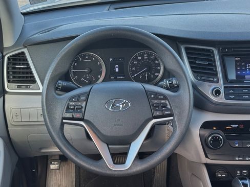 Used 2017 Hyundai Tucson SE image 15