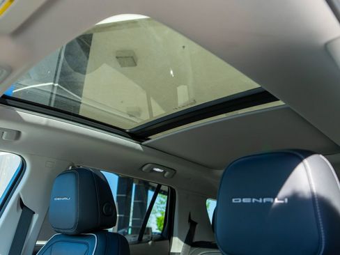 New 2026 GMC Terrain Denali AWD/4WD image 12