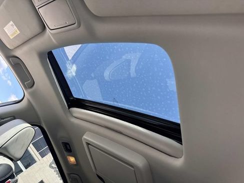 Used 2026 Honda Odyssey Elite image 23
