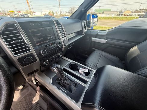 Used 2015 Ford F150 Lariat image 15